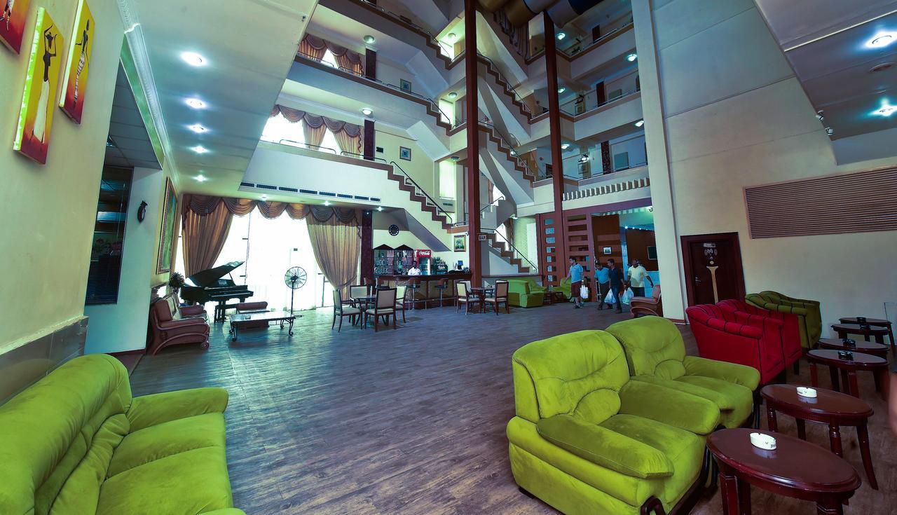 Juliana Hotel Colombo Exterior photo