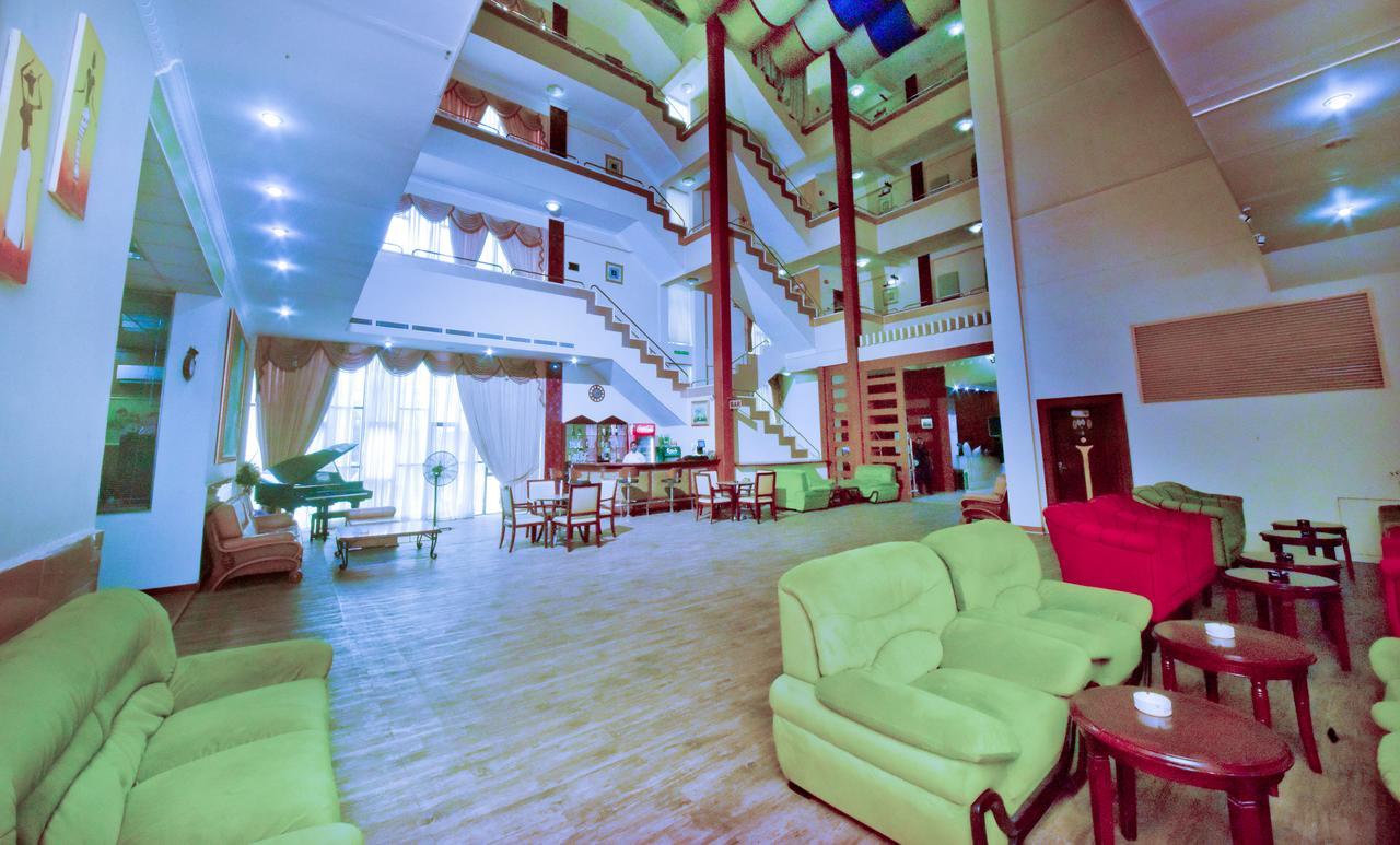 Juliana Hotel Colombo Exterior photo