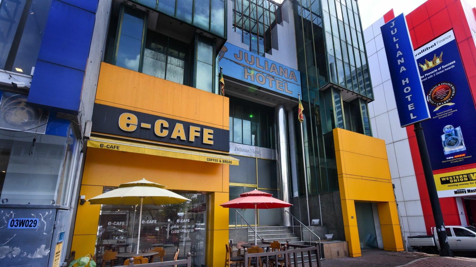 Juliana Hotel Colombo Exterior photo